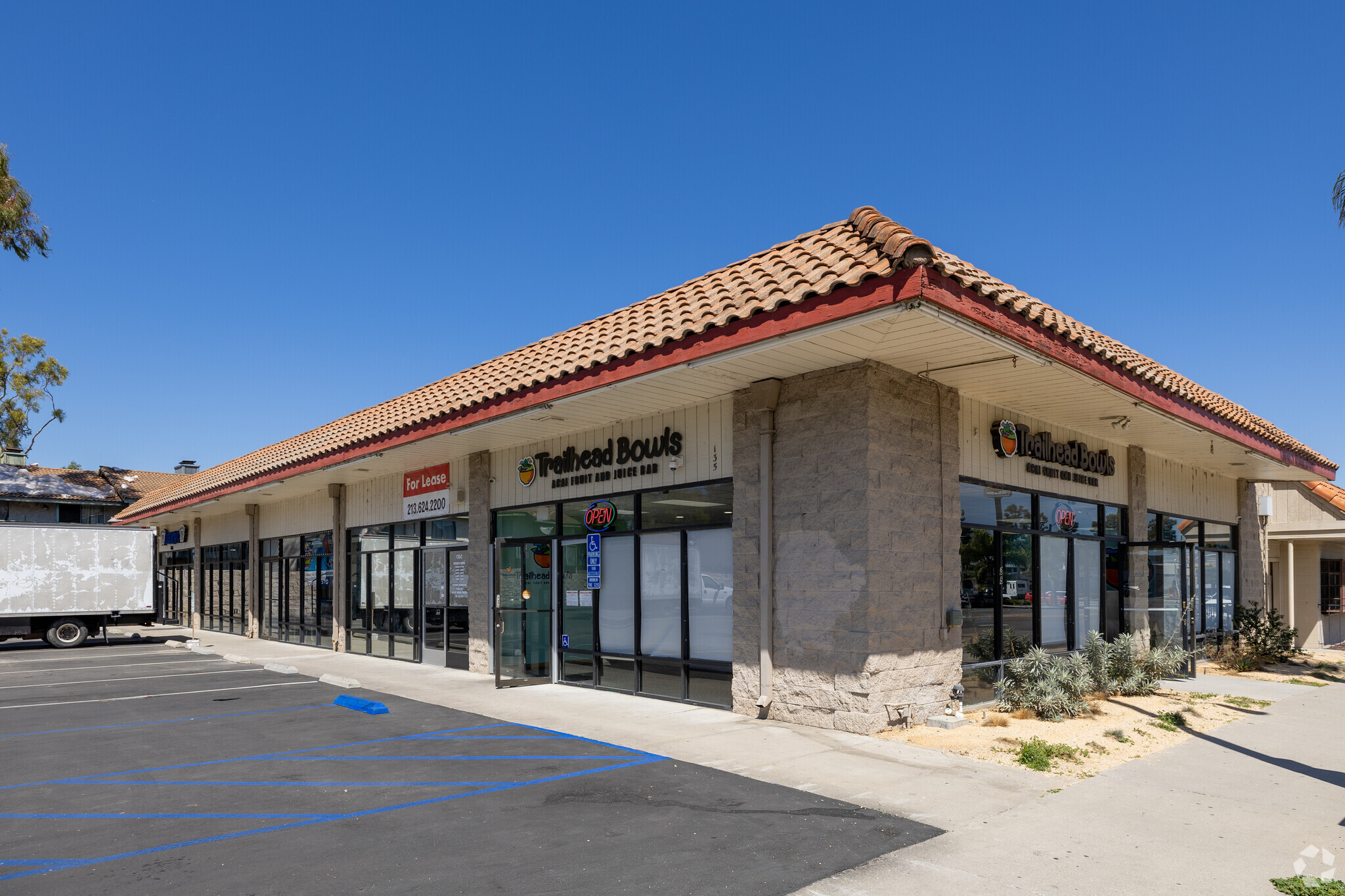 135 E Harvard Blvd, Santa Paula, CA for Rent