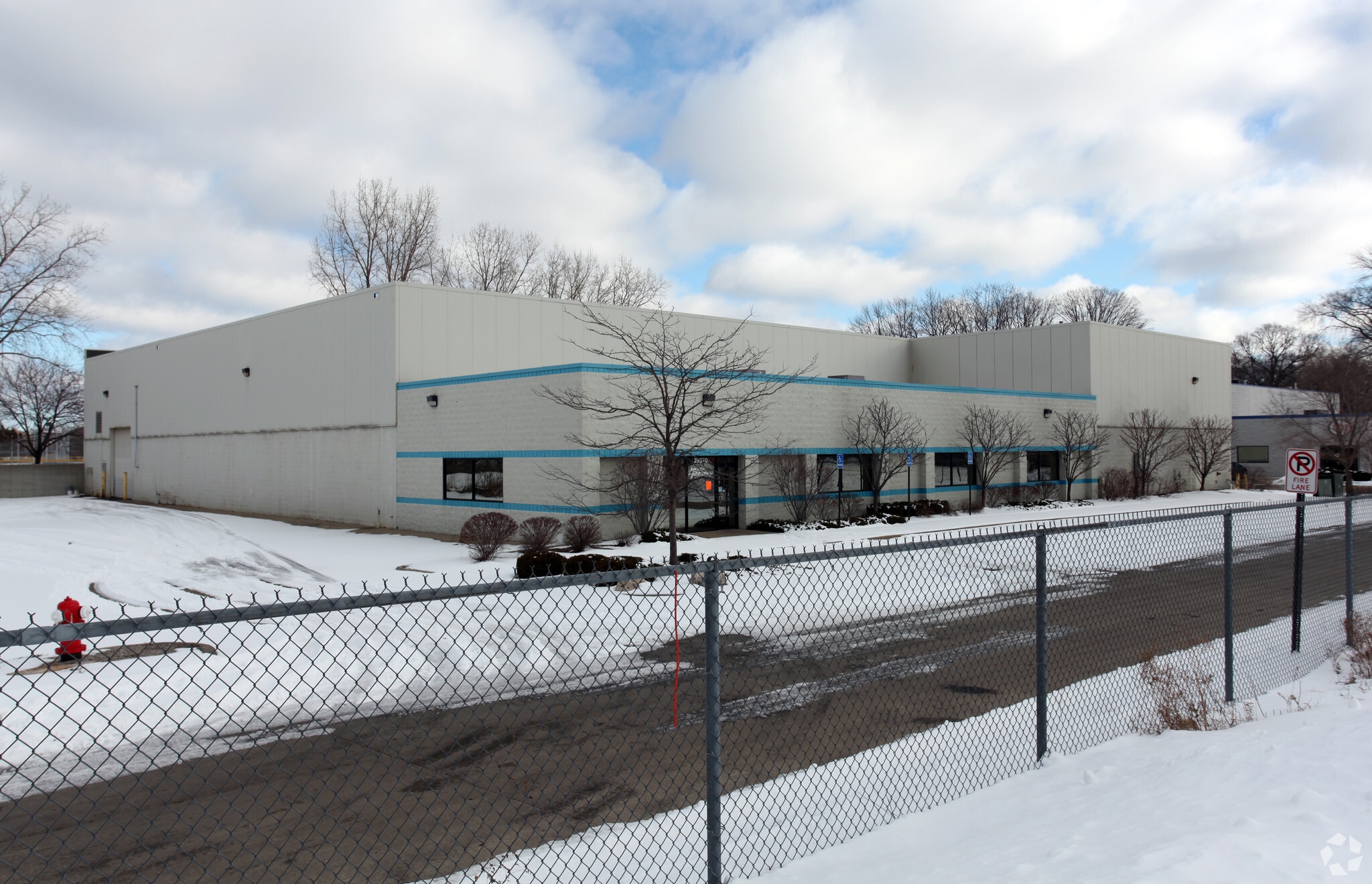 29370 John R Rd, Madison Heights, MI for Rent
