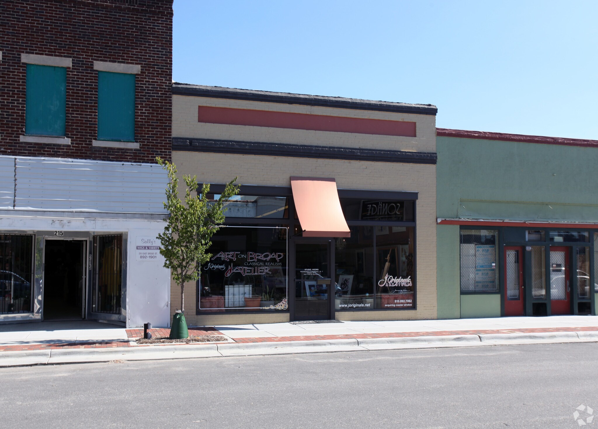 217 E Broad St Dunn, NC 28334 Retail Property for Lease on