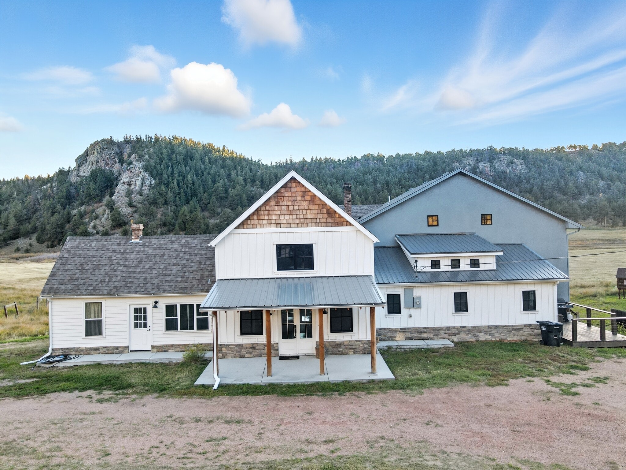 1636 Lakemoor Dr, Florissant, CO for Sale