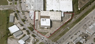 Houston, TX Light Distribution - 7604 Kempwood Dr