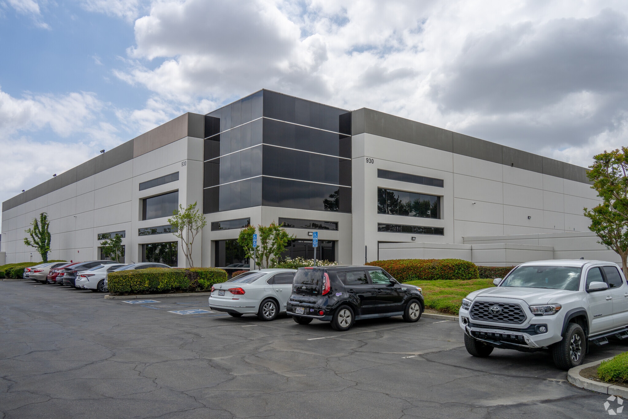 930 S Rockefeller Ave, Ontario, CA for Rent