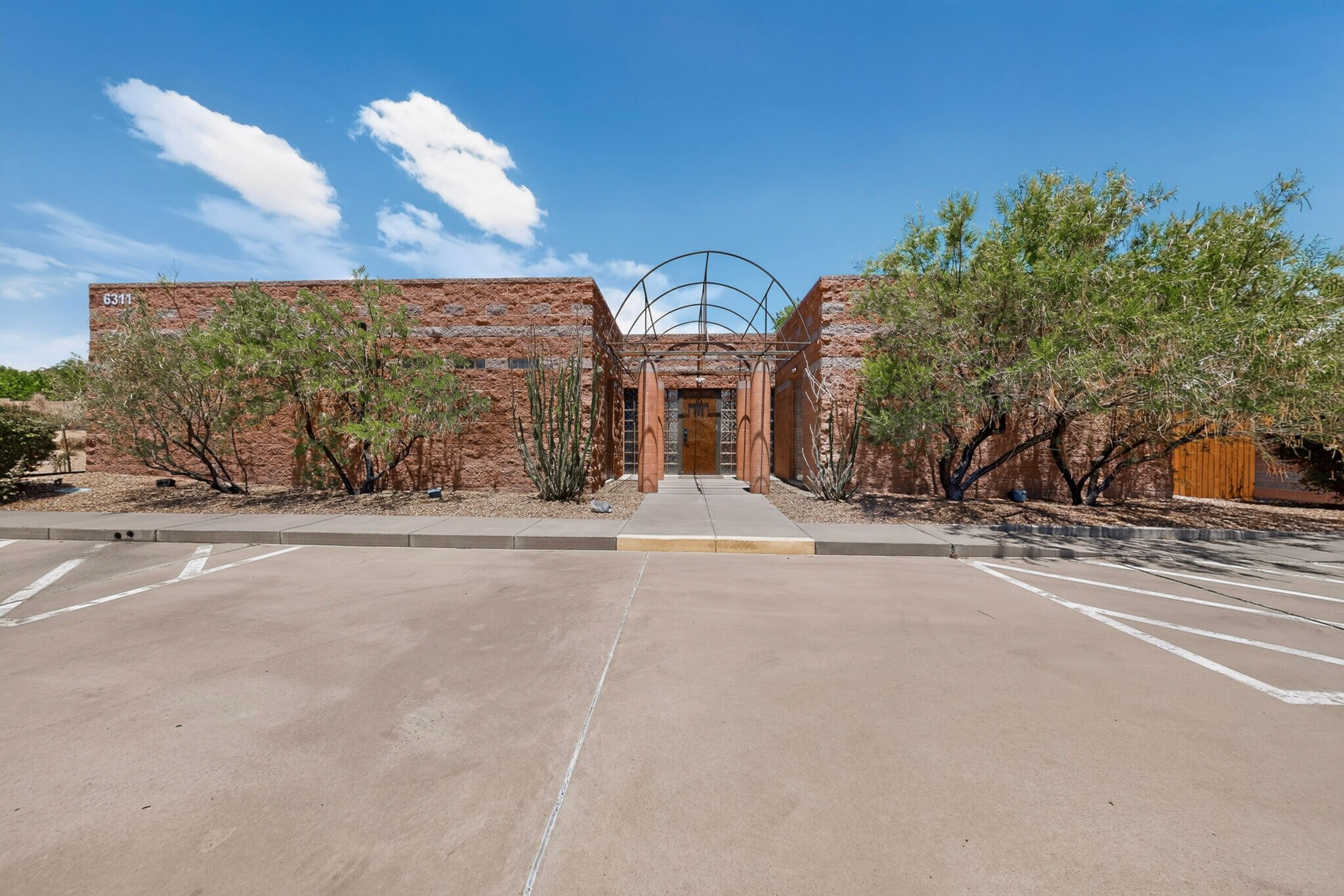 6311 Montano Rd, Albuquerque, NM for Sale