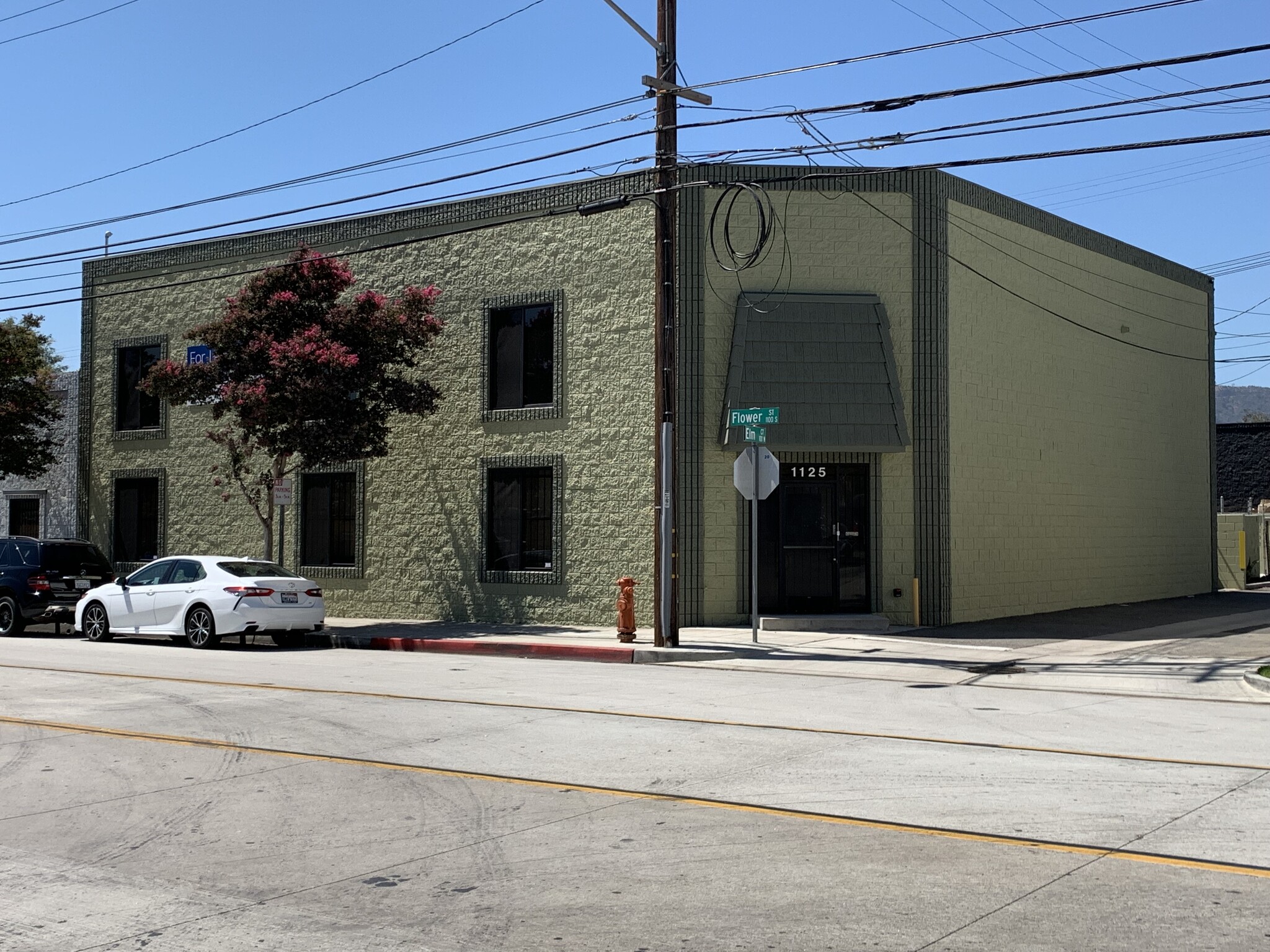 1125 S Flower St, Burbank, CA for Rent