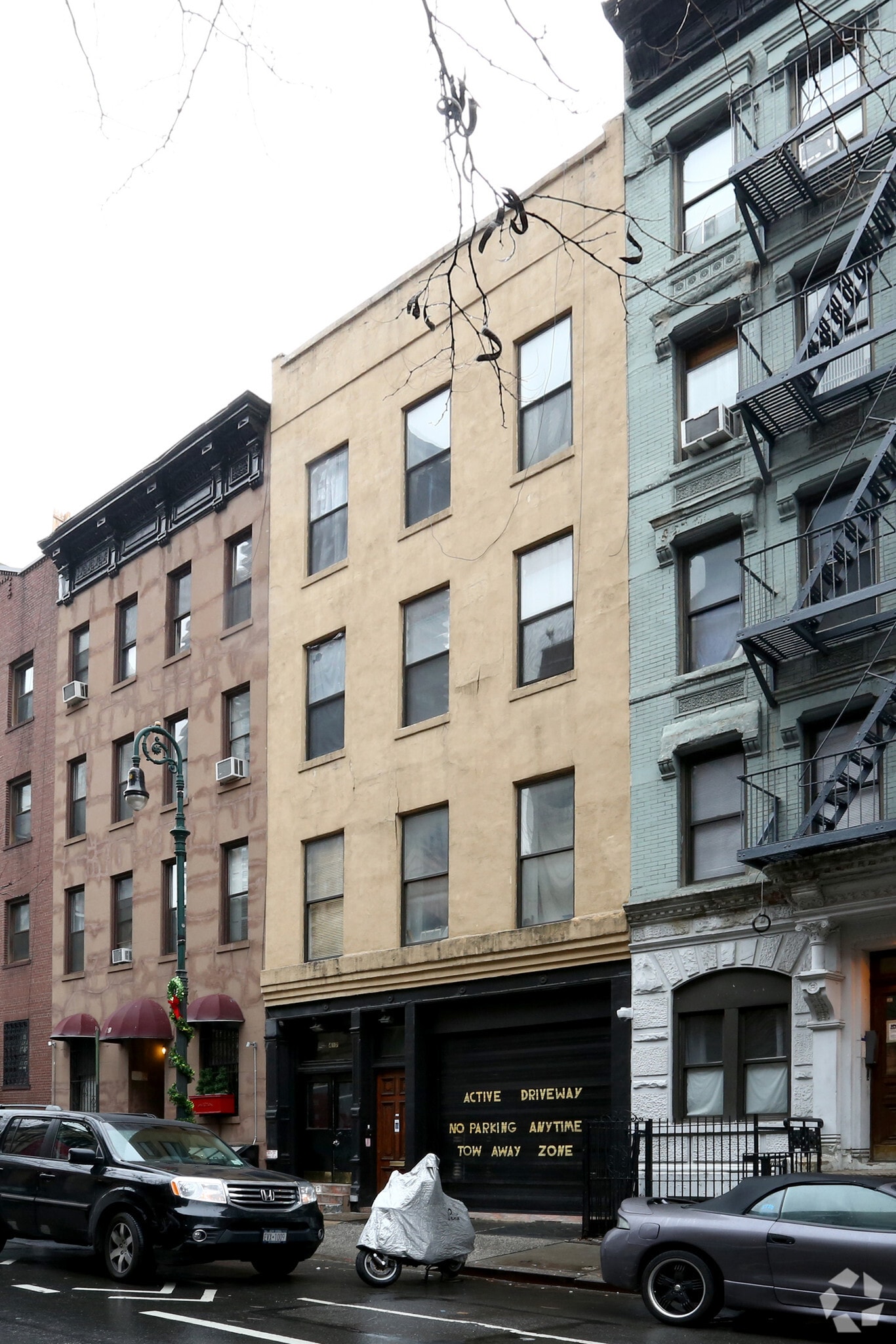 417 W 44th St, New York, NY for Rent