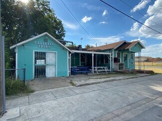 703 S San Jacinto St  