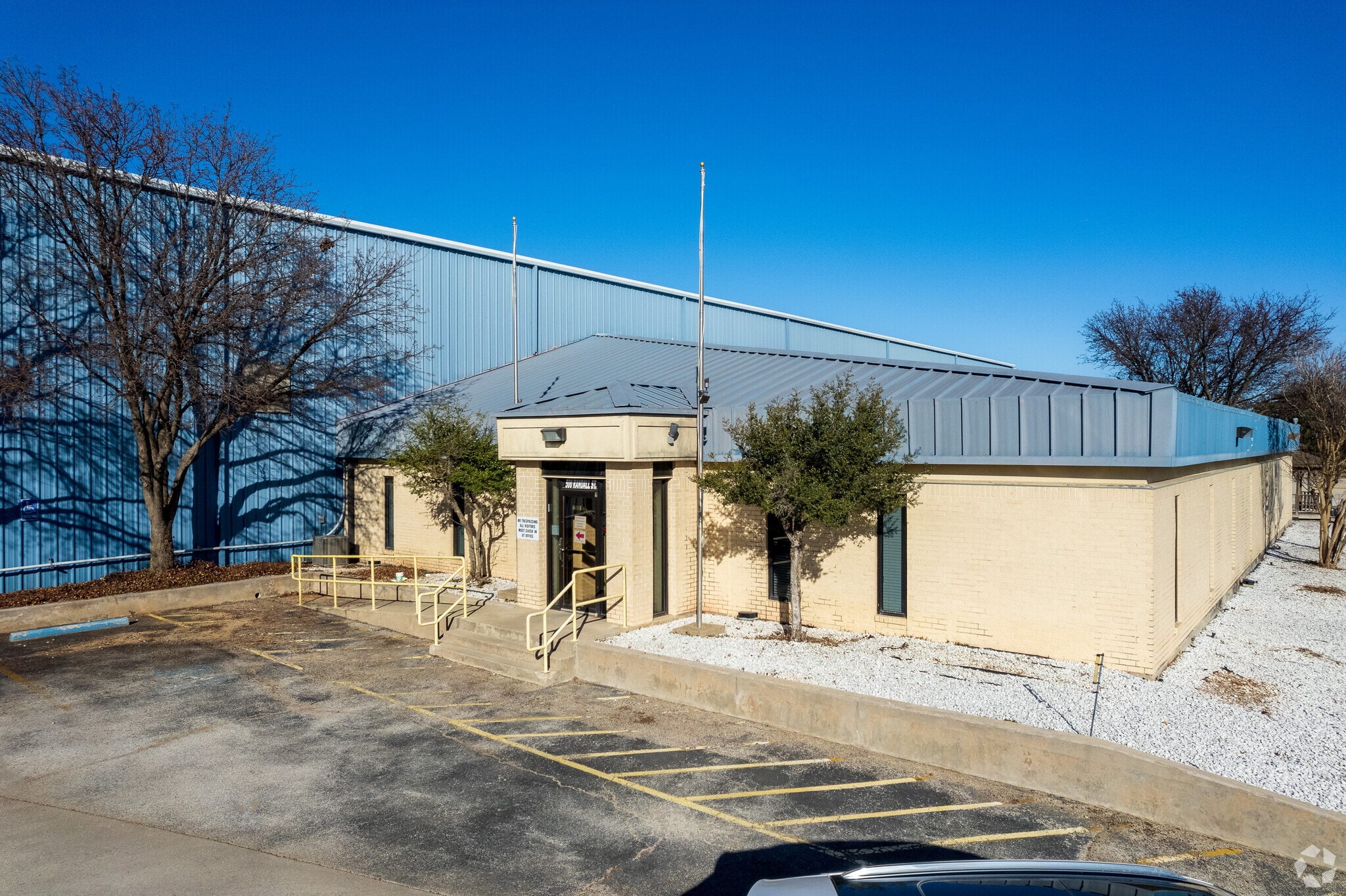 500 Randall St, Rhome, TX for Rent