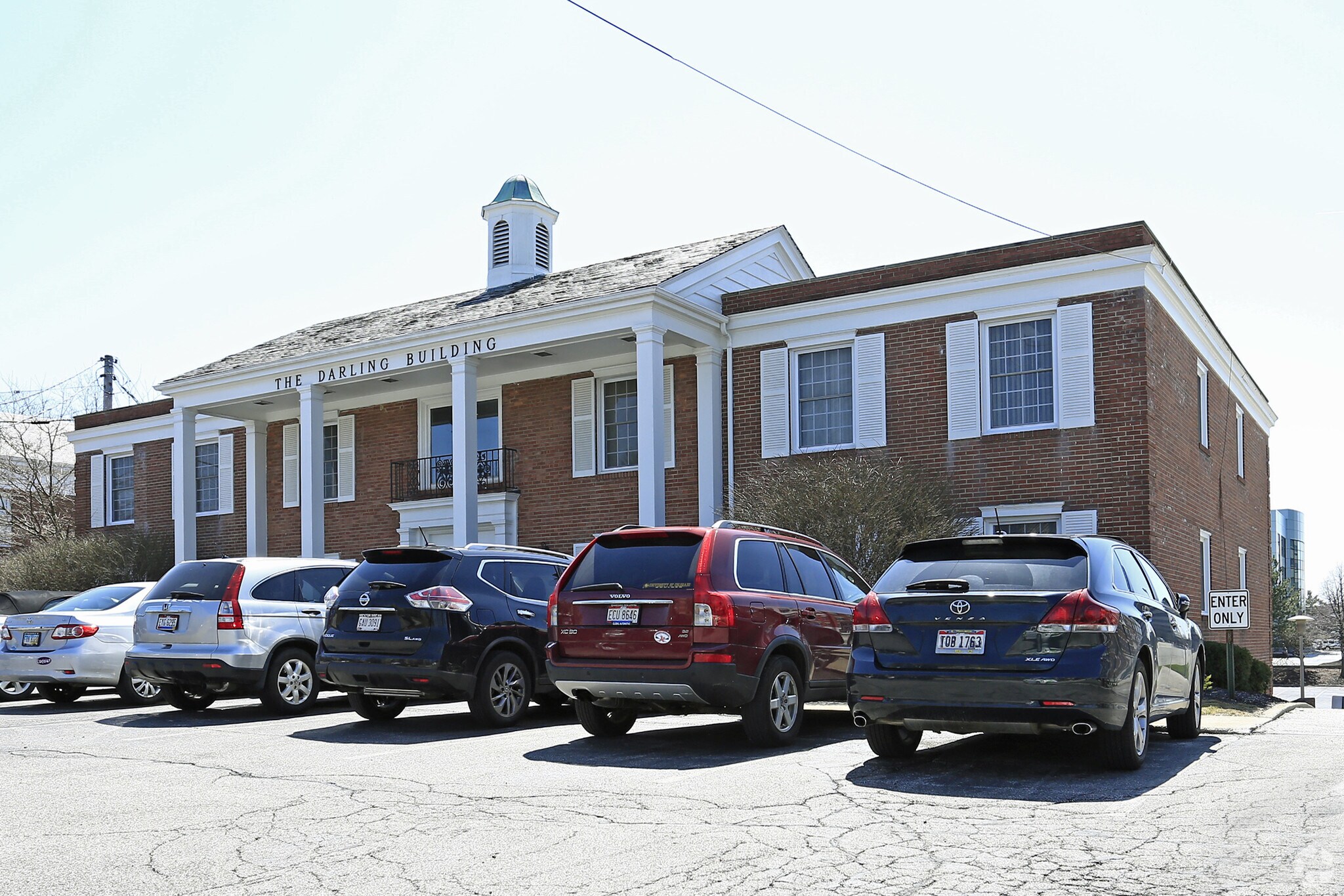 23300 Chagrin Blvd, Beachwood, OH for Rent