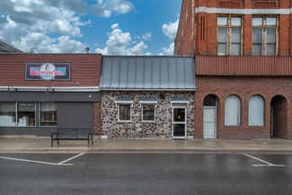 Napanee, ON Storefront - 58 Dundas St E
