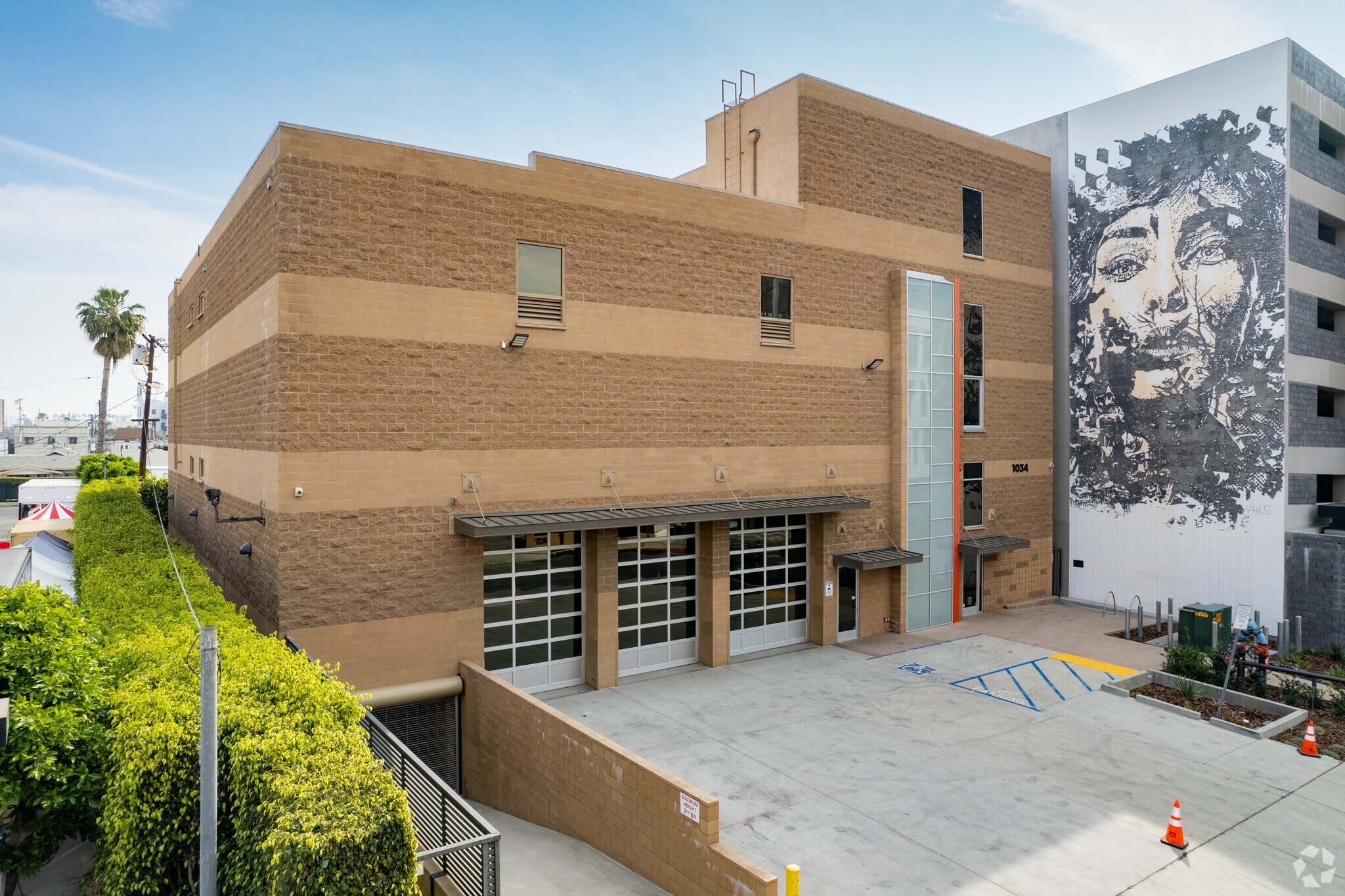 1034 Seward St, Los Angeles, CA for Rent