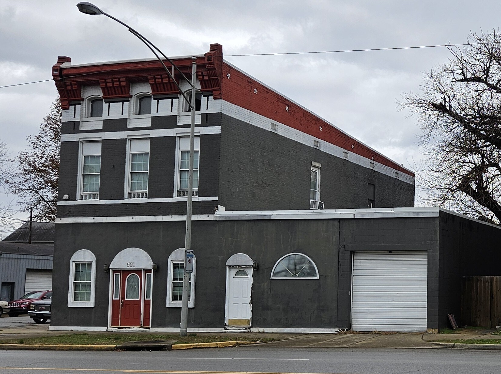 621 N Fulton Ave, Evansville, IN for Sale