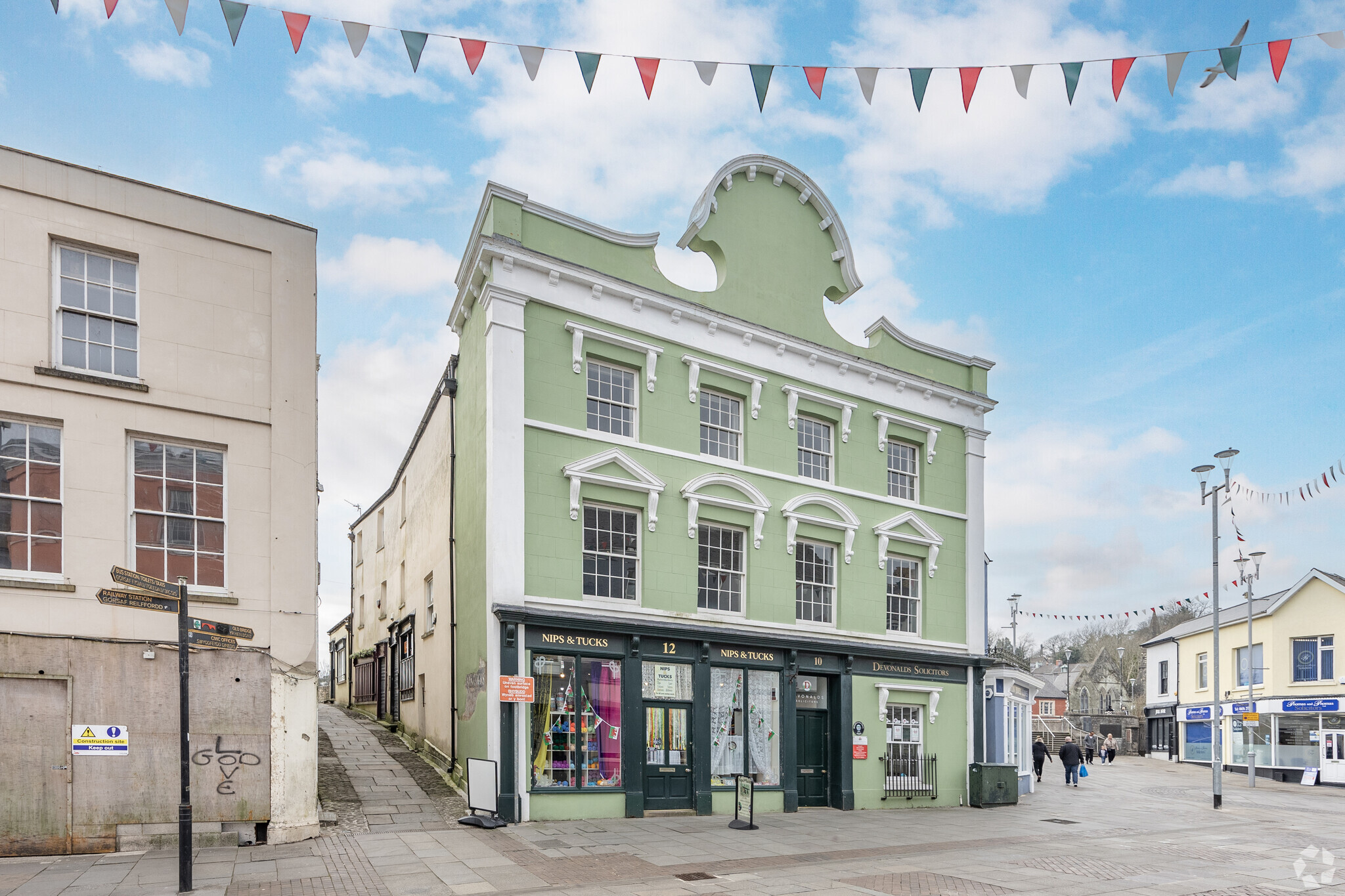 10-12 Dunraven Pl, Bridgend, MGN for Sale