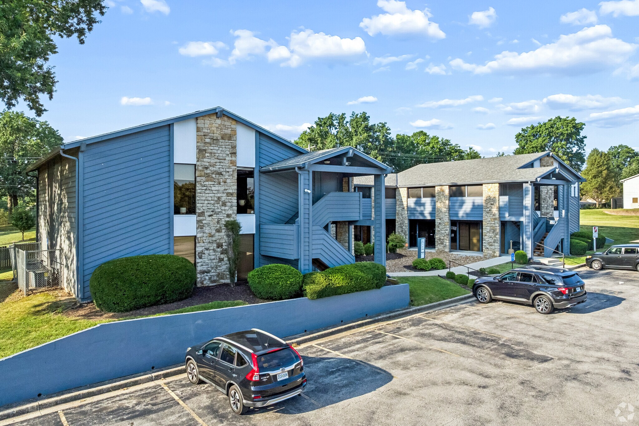 4224 S Hocker Dr, Independence, MO for Sale