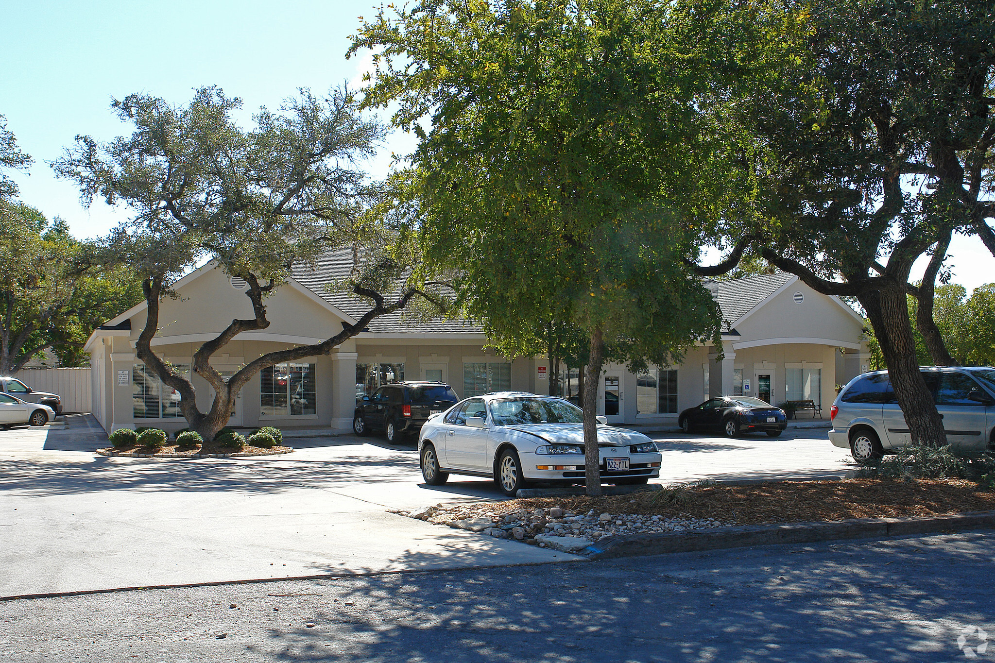 1126-1132 W Blanco Rd, San Antonio, TX for Rent