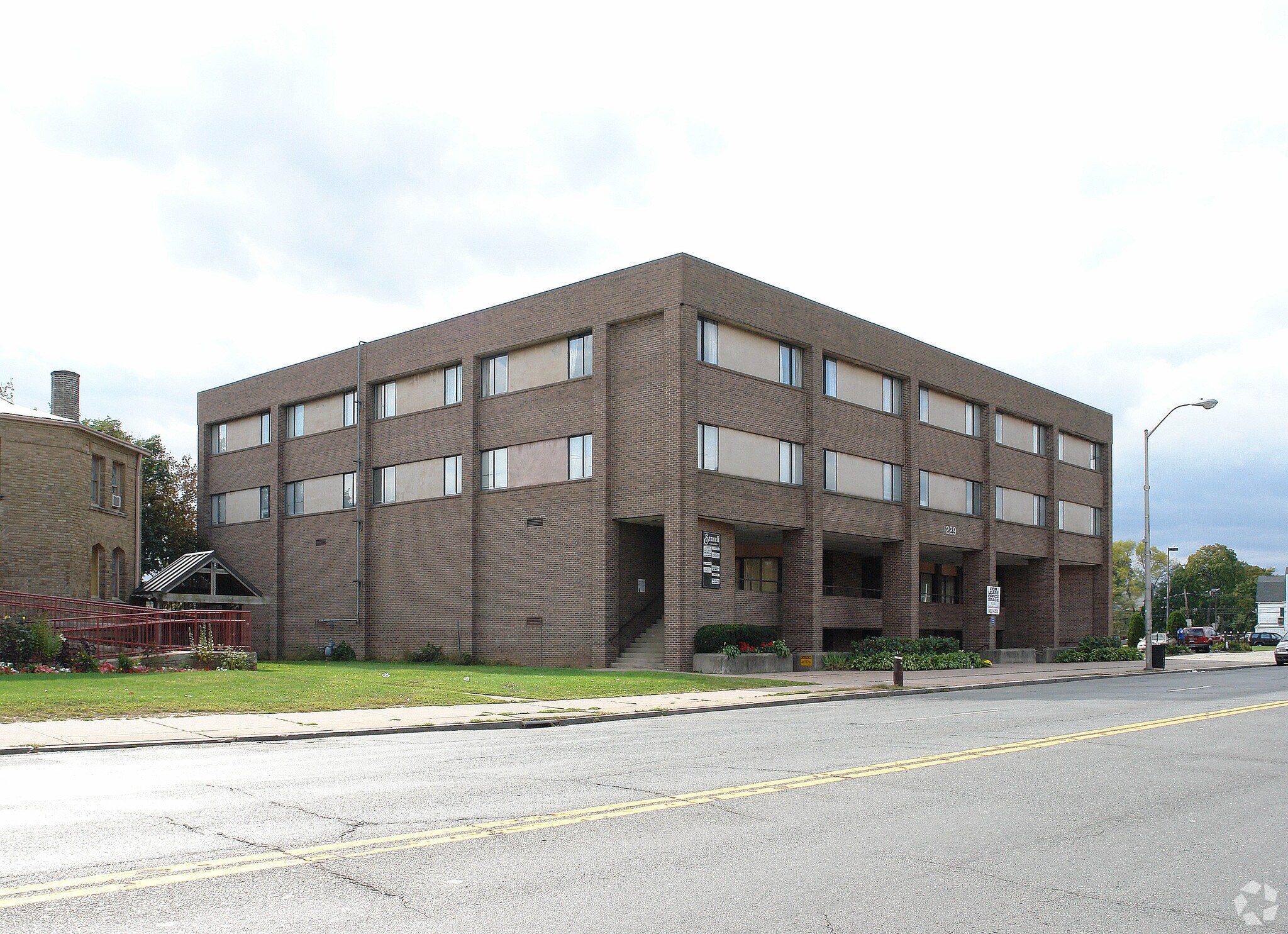 1229-1251 Albany Ave, Hartford, CT for Rent