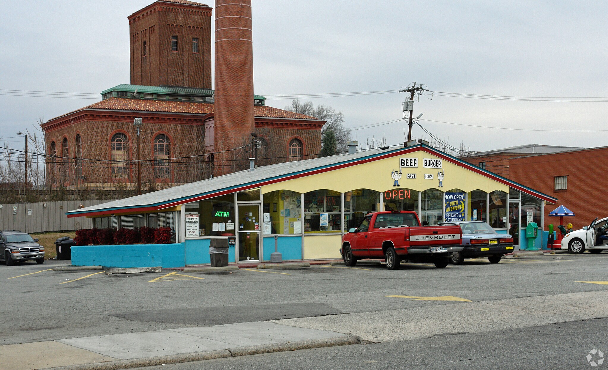 1040 W Lee St Greensboro, NC 27403 Retail Property for Lease on