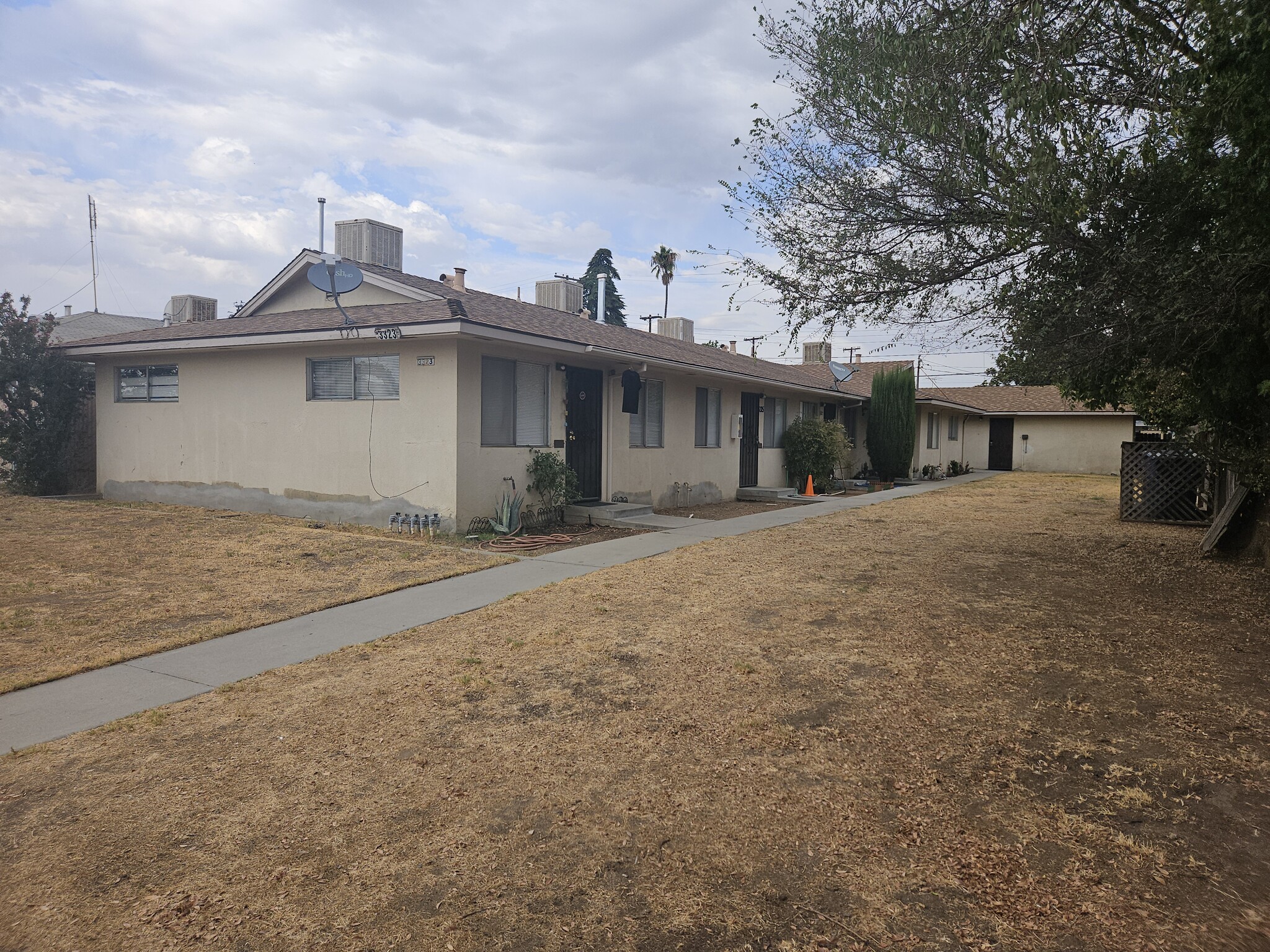 3323 E Normal Ave, Fresno, CA for Sale