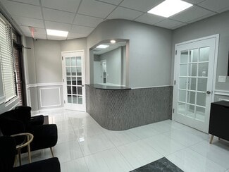 Verona, NJ Office/Medical - 685 Bloomfield Ave