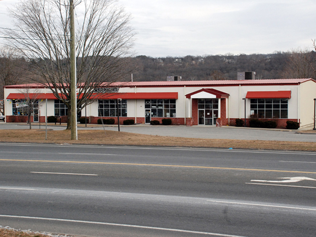 103-105 Danbury Rd, New Milford, CT for Rent