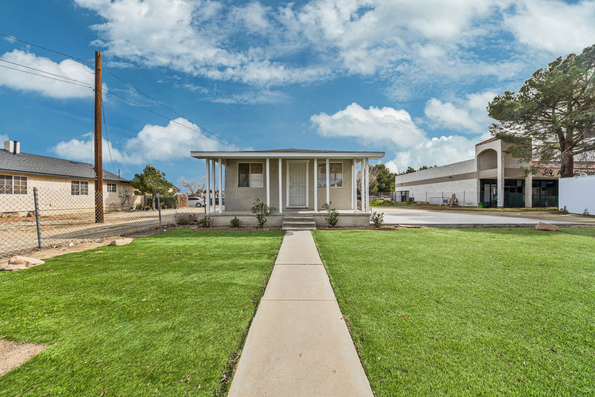 38652 9th St E, Palmdale, CA for Rent