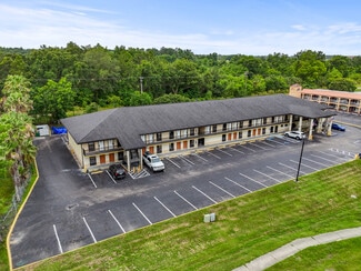 Alachua, FL Hospitality - 15920 Northwest US Hwy 441