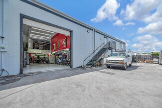 North Miami, FL undefined - 1690 NE 134th St