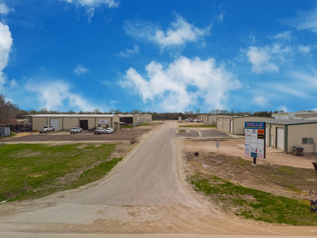 1519 Crosswind Dr Bryan, TX 77808 Industrial Property for Lease on
