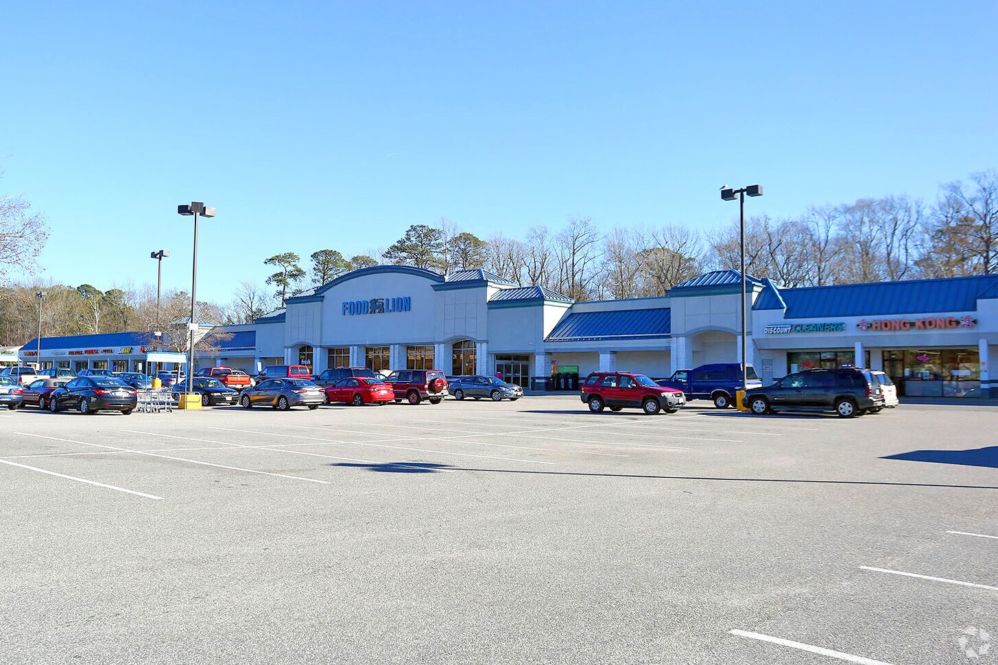 300-330 Oyster Point Rd, Newport News, VA for Rent