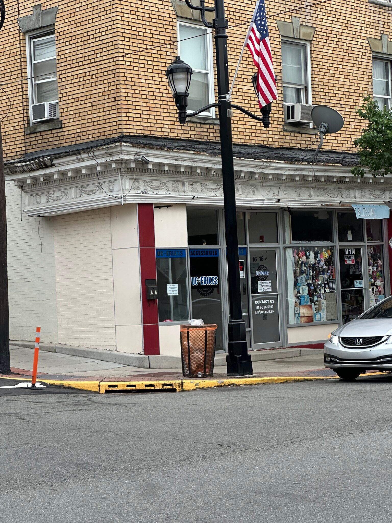 1616 Summit Ave, Union City, NJ for Rent