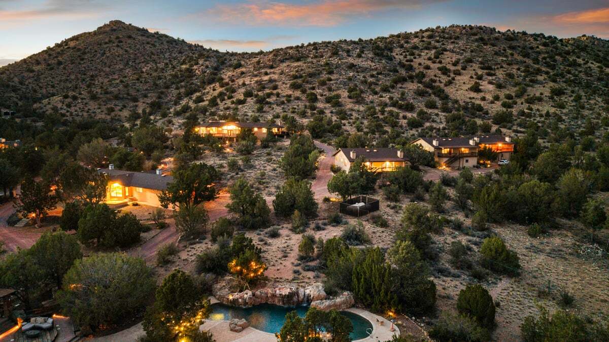 28555 N Feather Mountain Rd, Paulden, AZ for Sale