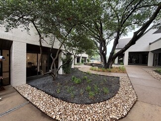 Plano, TX Office/Medical - 700 E Park Blvd