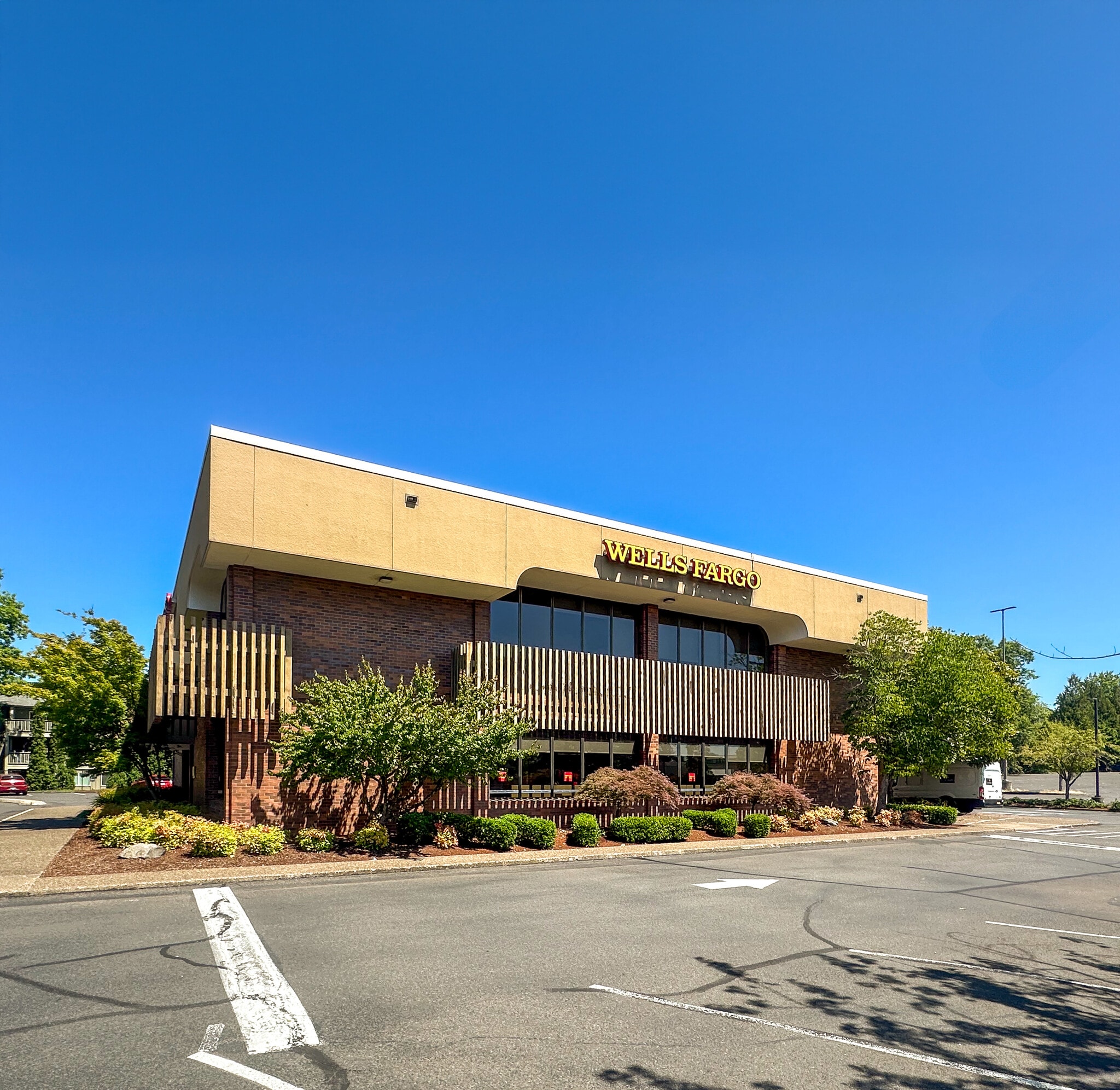 9200 SW Washington Square Rd, Portland, OR for Sale