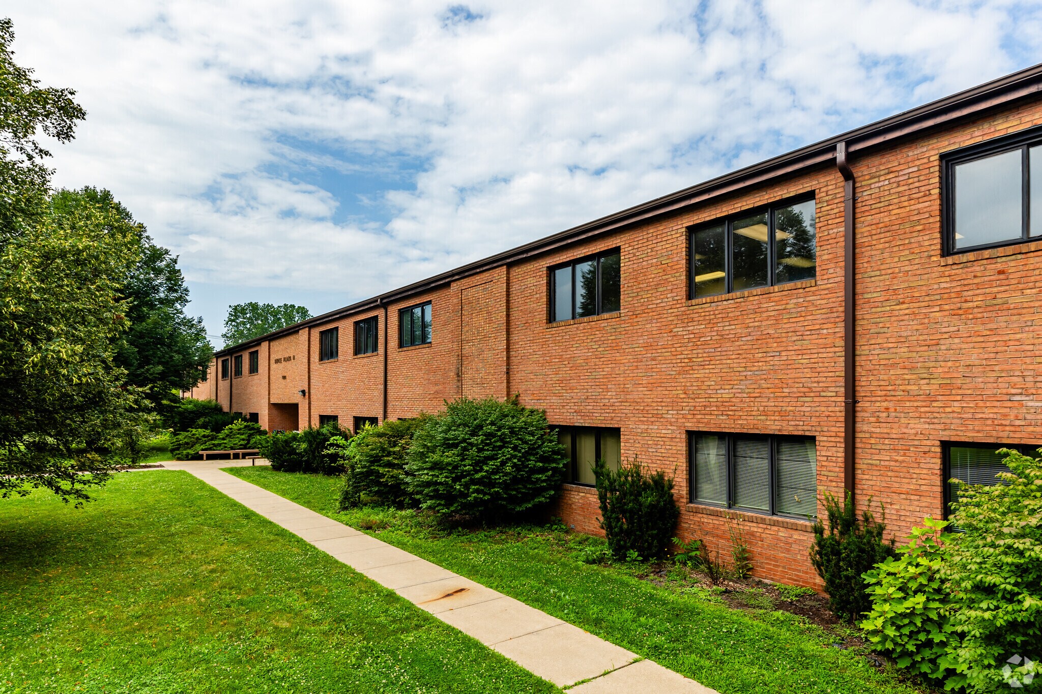 2600 Boyce Plaza Rd, Pittsburgh, PA for Rent
