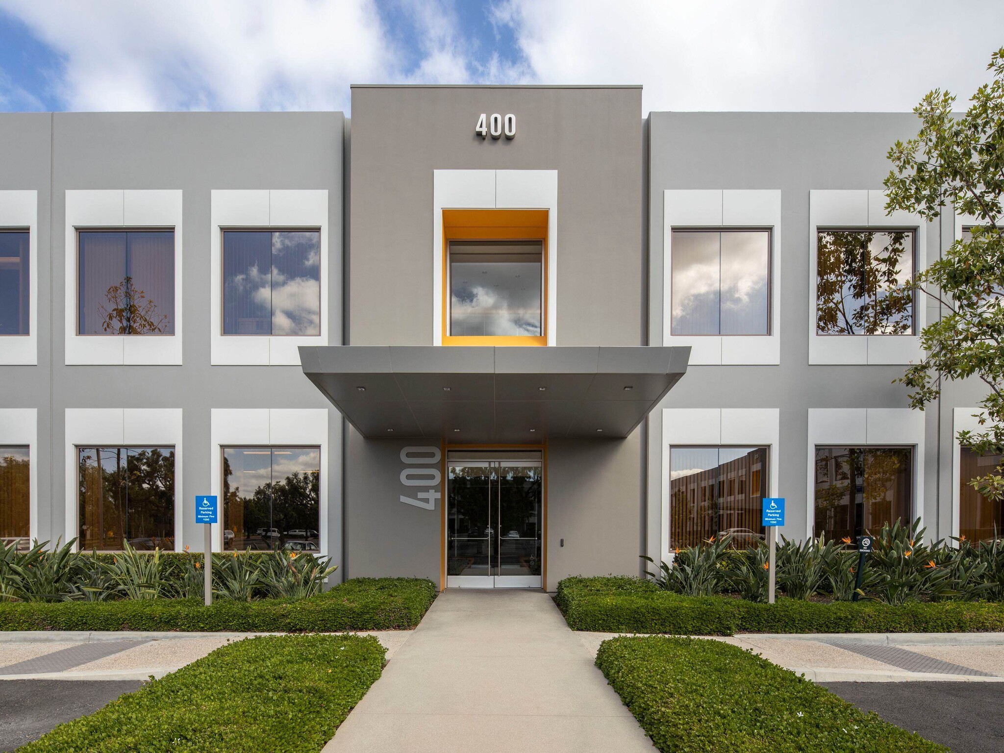 200 Commerce Dr, Irvine, CA for Rent