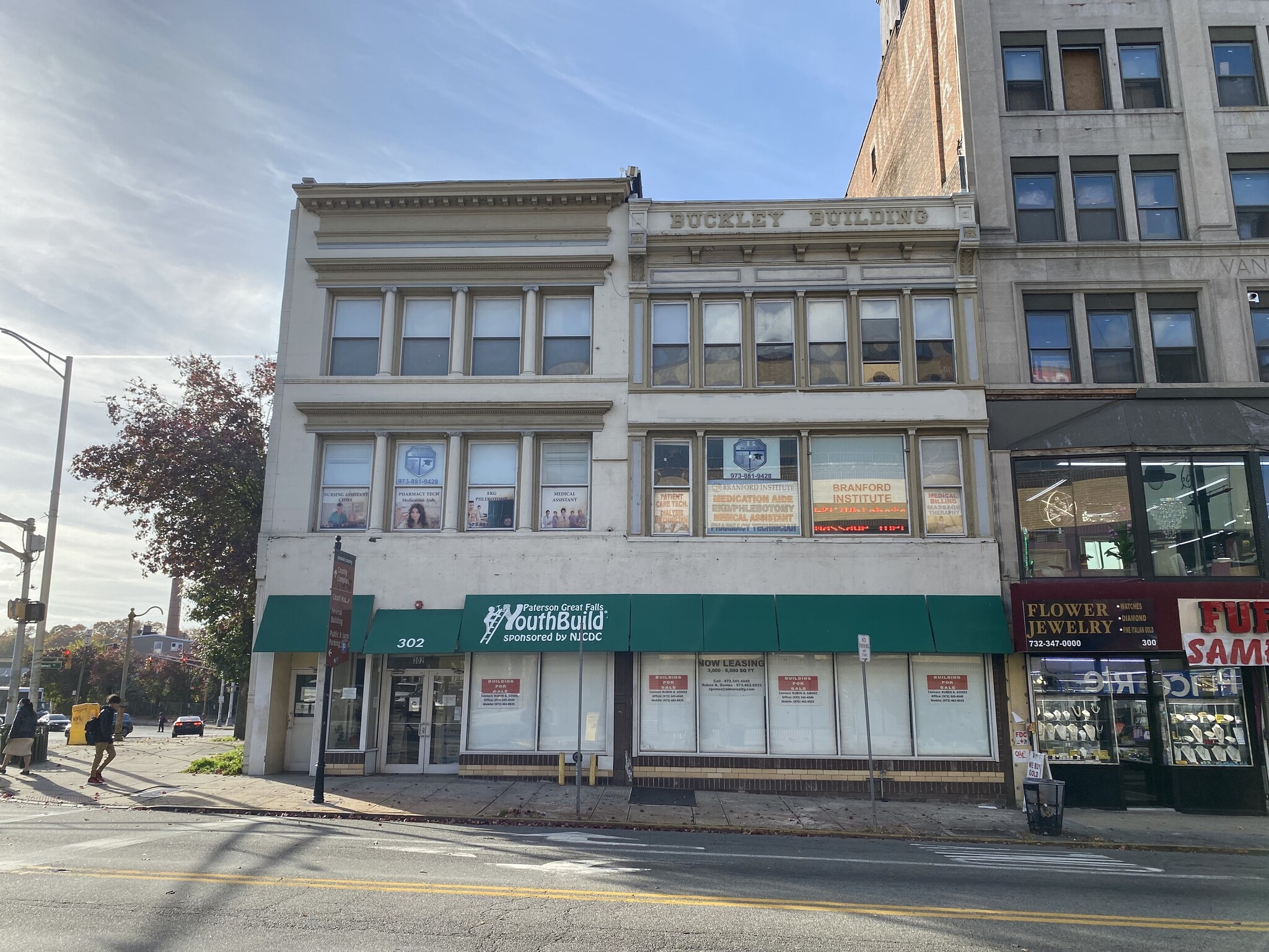 302 Main St, Paterson, NJ for Rent