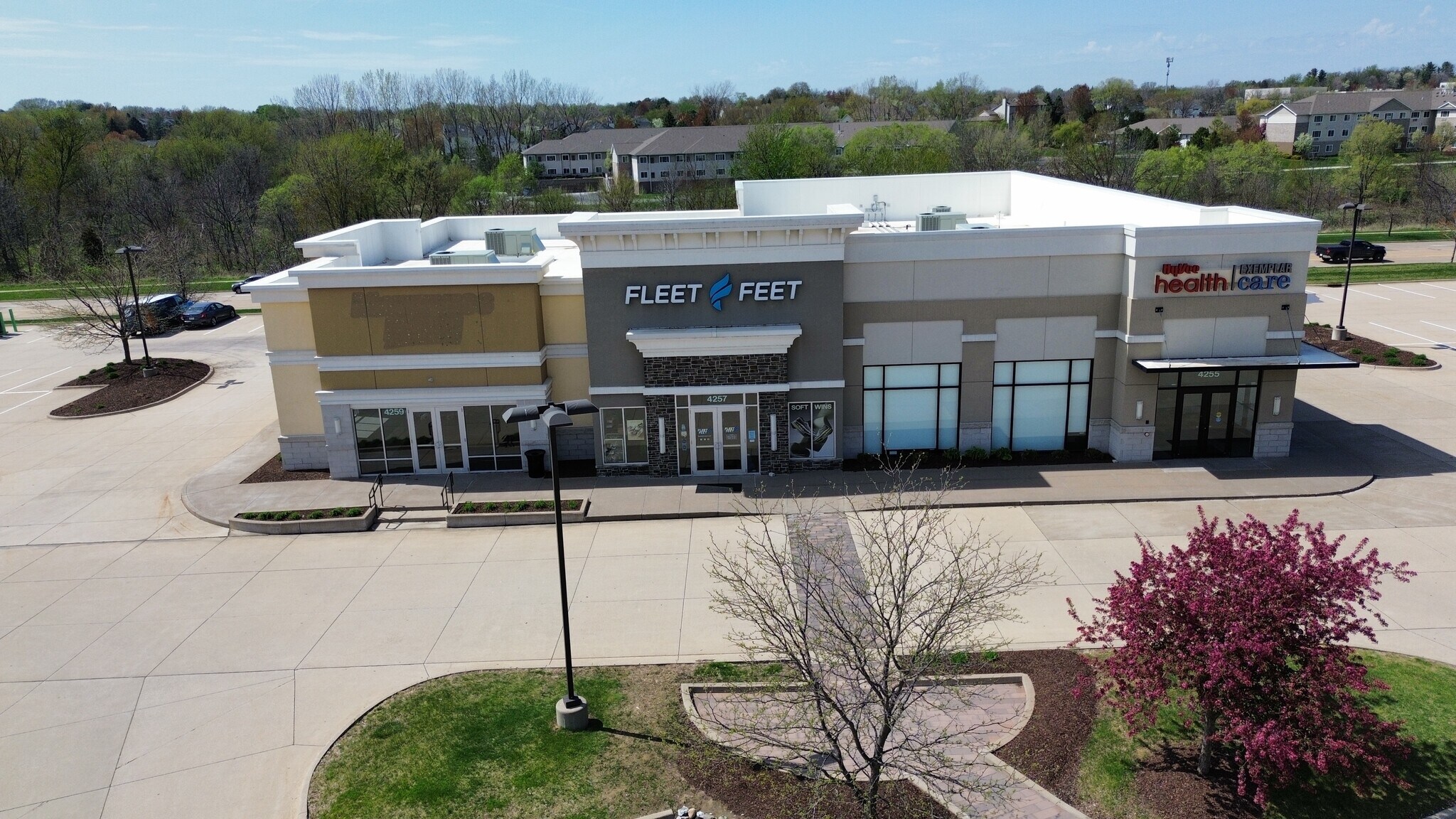 4201 Elmore Ave, Davenport, IA for Rent