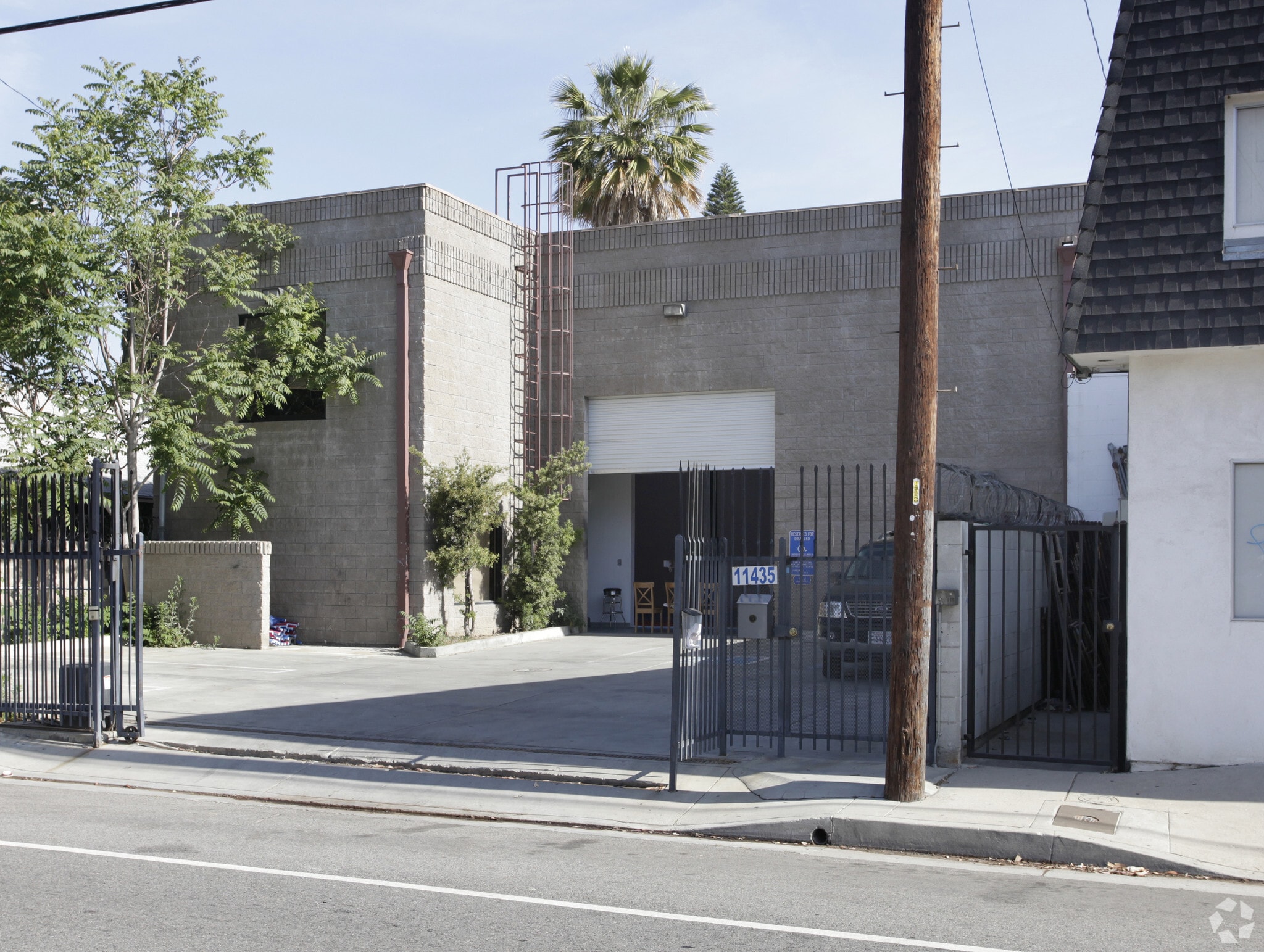11435 Chandler Blvd, North Hollywood, CA for Sale