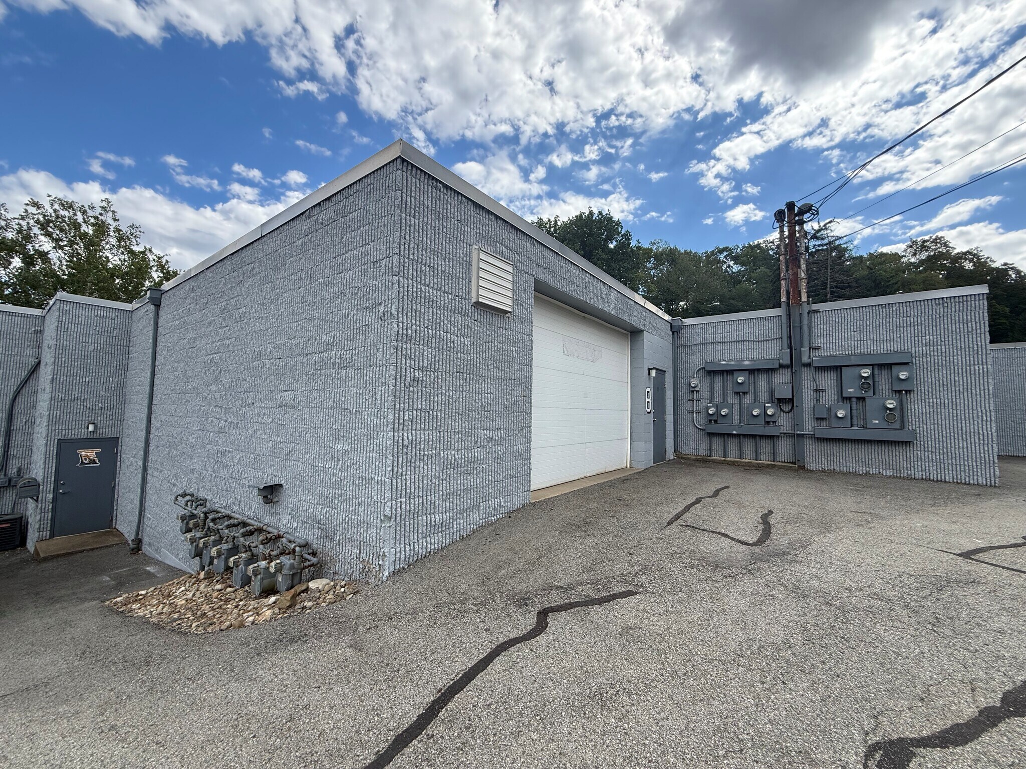 1841 Babcock Blvd, Pittsburgh, PA for Rent