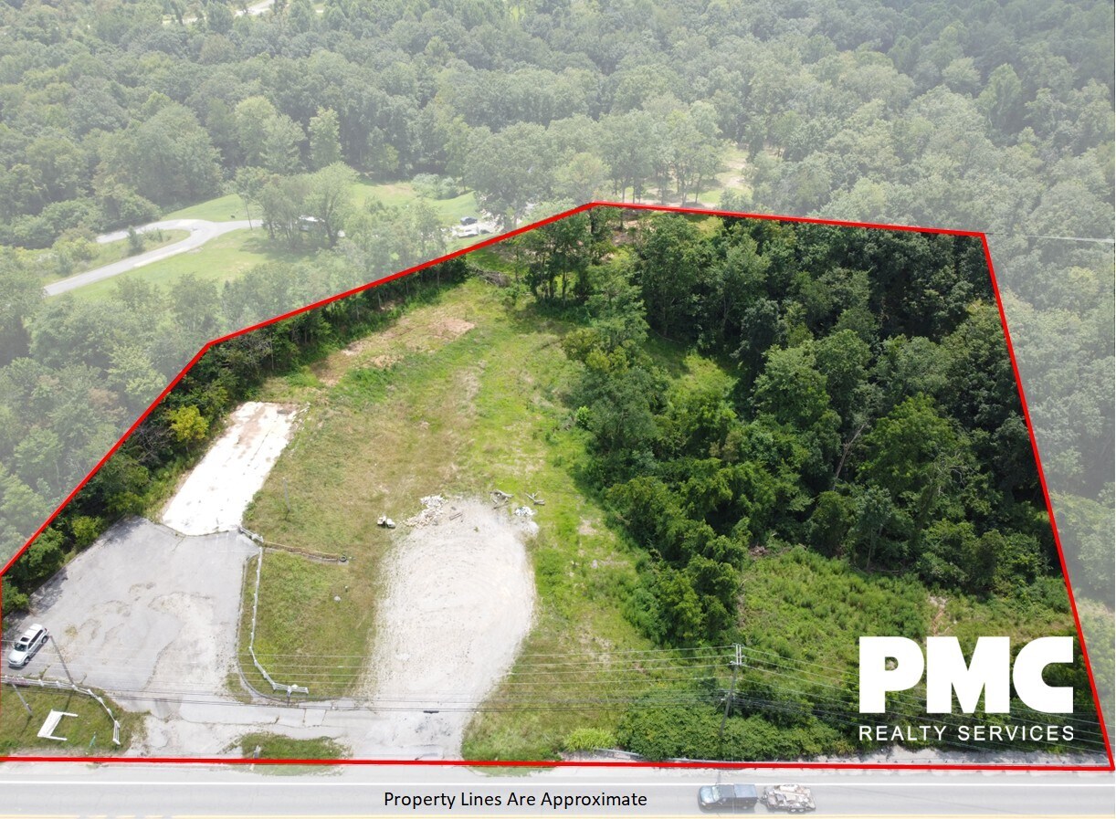 5854 Emerson Ave, Parkersburg, WV for Sale