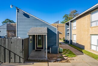 Conroe, TX Apartments - 311 Gladstell St