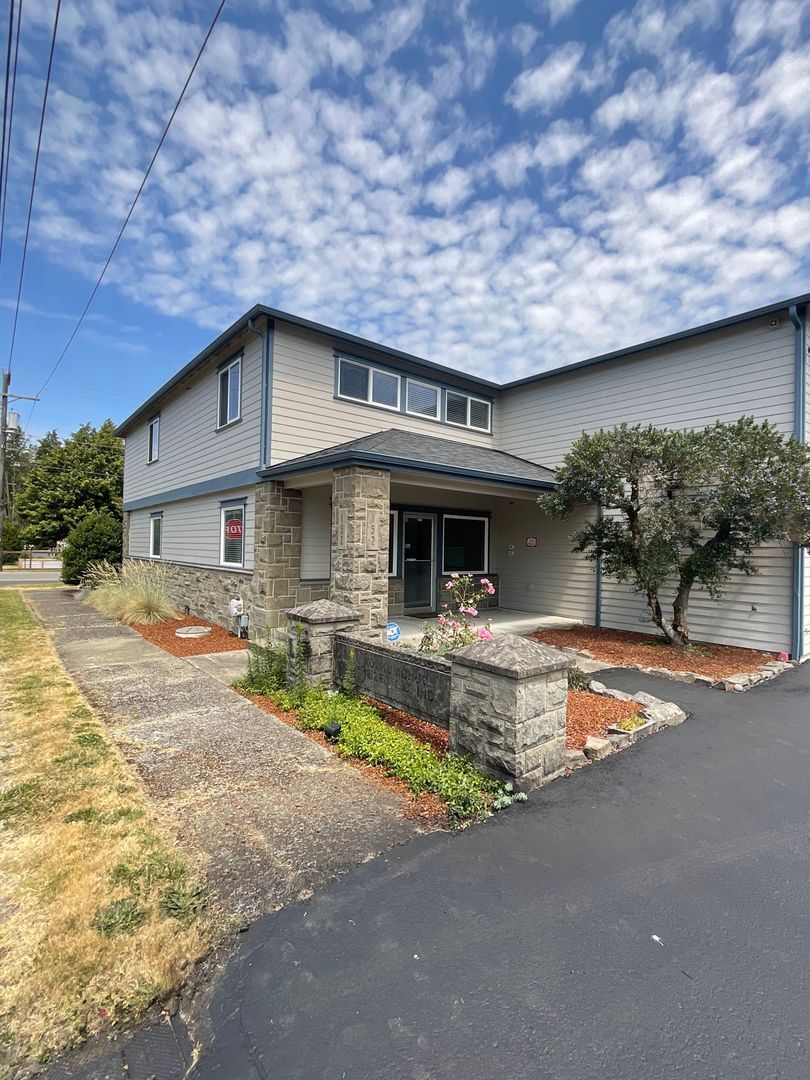 152 Stage St N, Tenino, WA for Rent