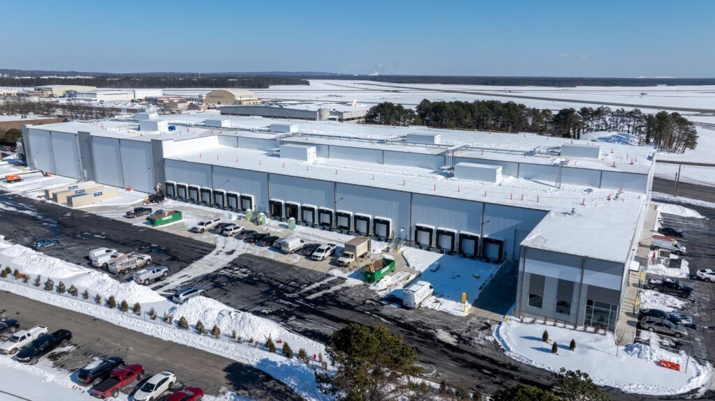 2100 Smithtown Ave, Ronkonkoma, NY for Rent