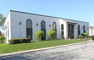Arlington Heights, IL Office - 5 E College Dr