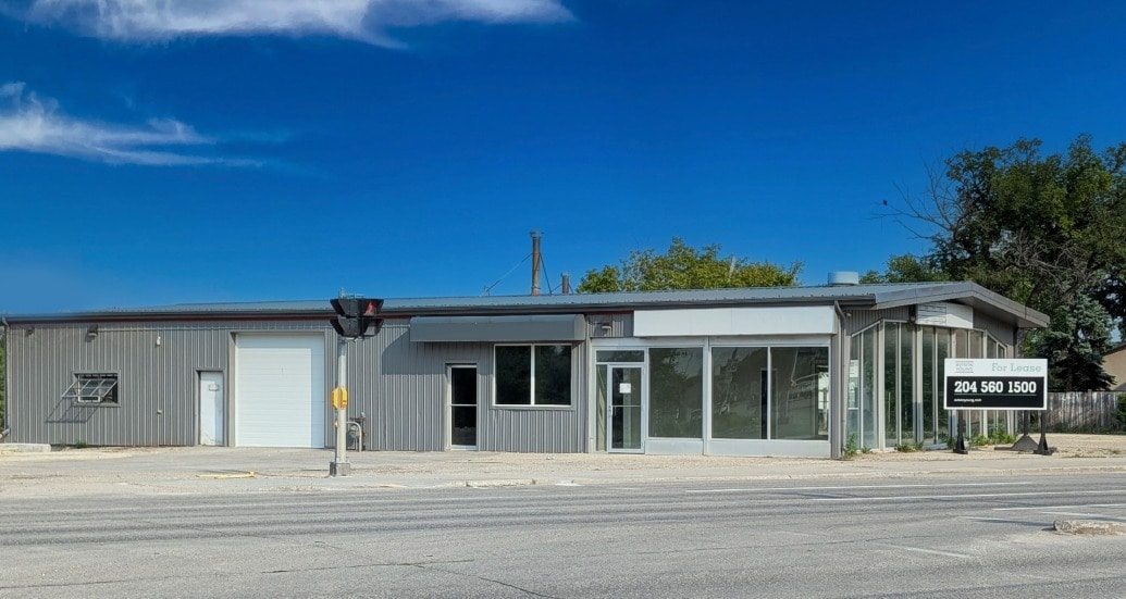484 St Mary's Rd, Winnipeg, MB for Sale