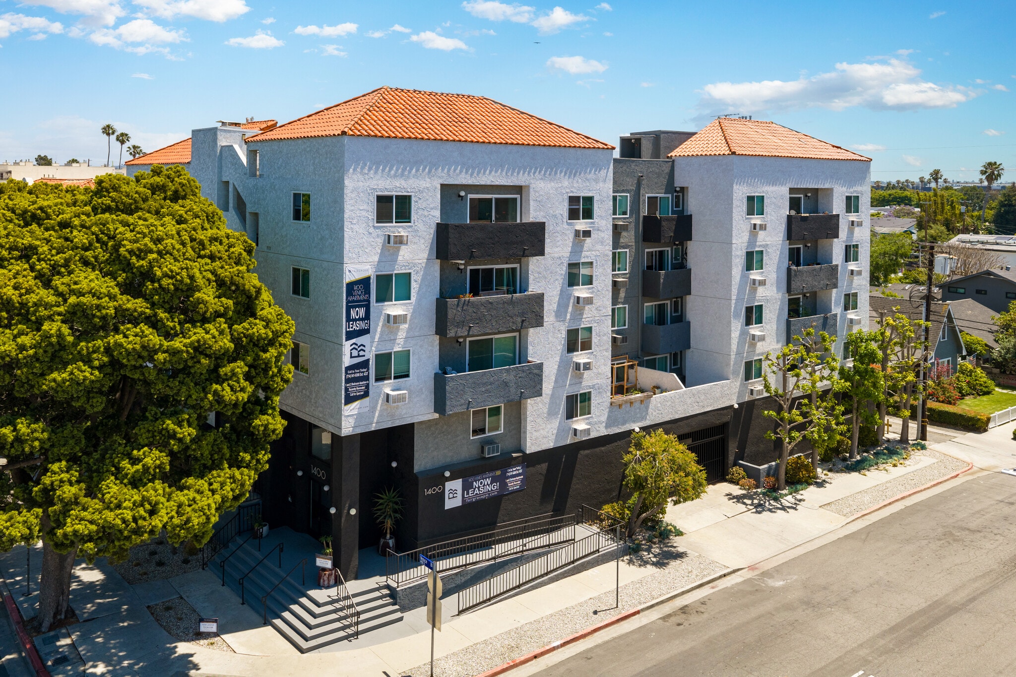 1400 Venice Blvd, Venice, CA for Sale