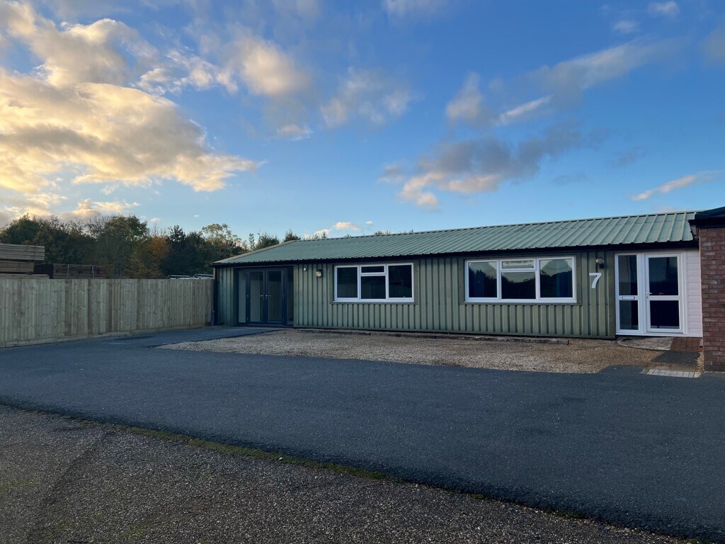 7 Red House Ln, Hannington, NTH for Rent