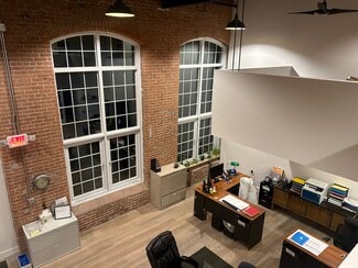 Lincoln, RI Flex - 70 Moshassuck Rd Lincoln, RI Flex - 70 Moshassuck Rd