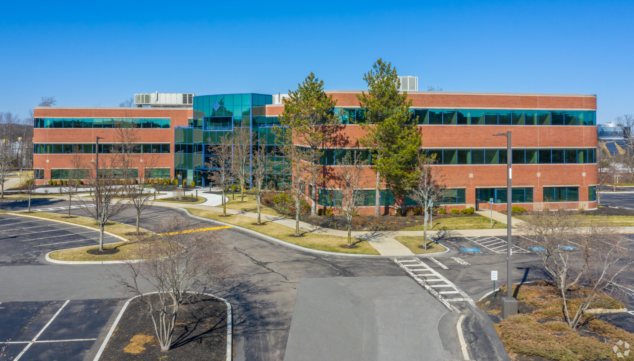 100 Crossing Blvd Framingham, MA 01702 - Office Property for Lease on ...