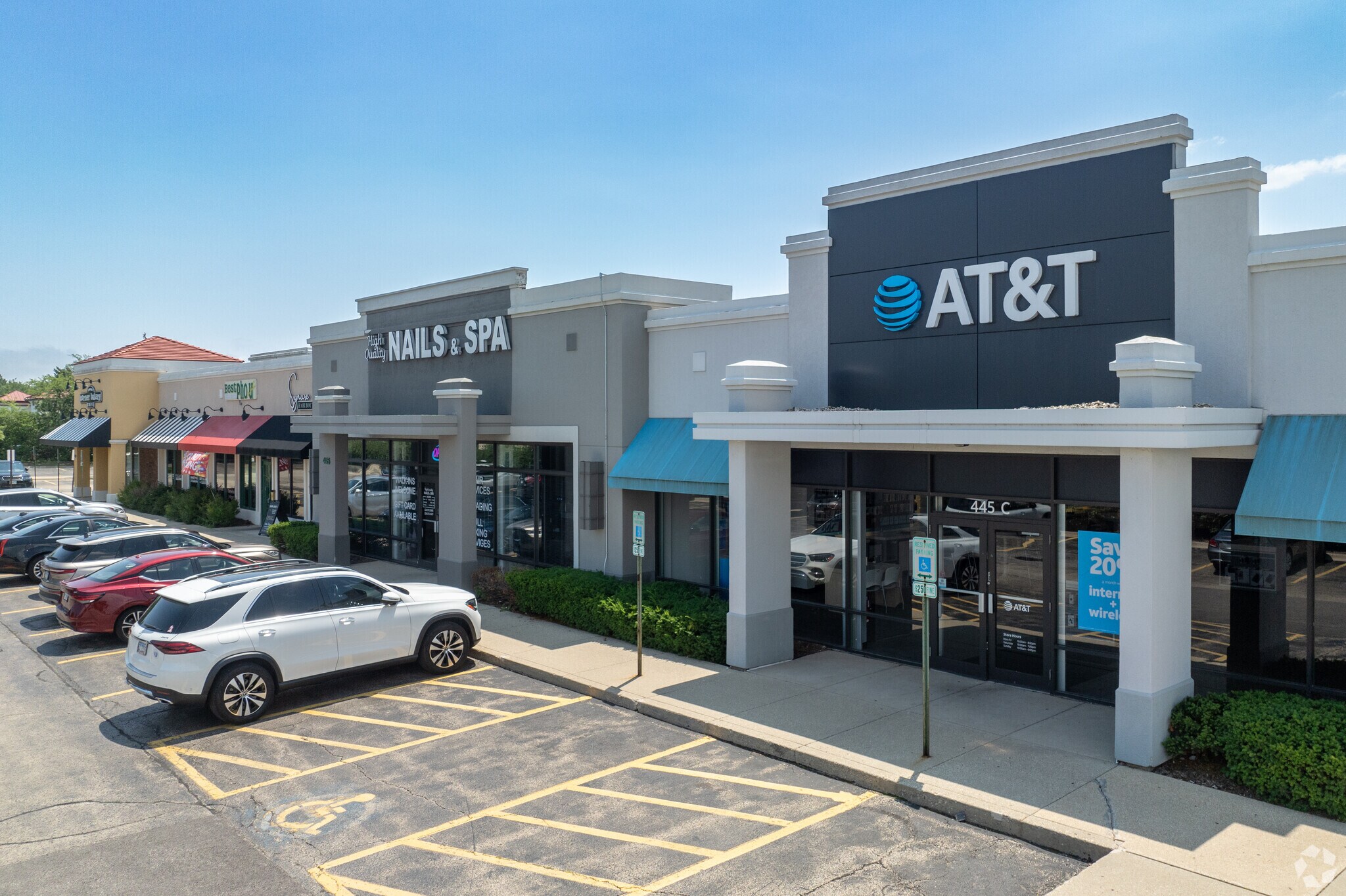 445-567 E Townline Rd, Vernon Hills, IL for Rent