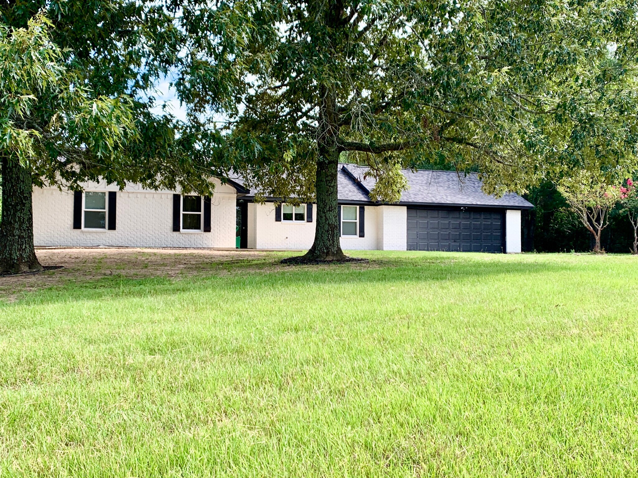 2098 FM 1251, Beckville, TX for Sale